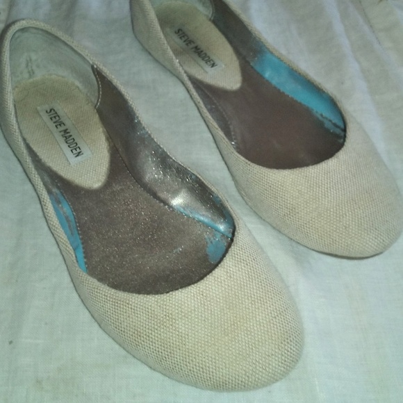 Steve Madden Shoes - Steve Madden | Tan Fabric ballet flats sz 8.5